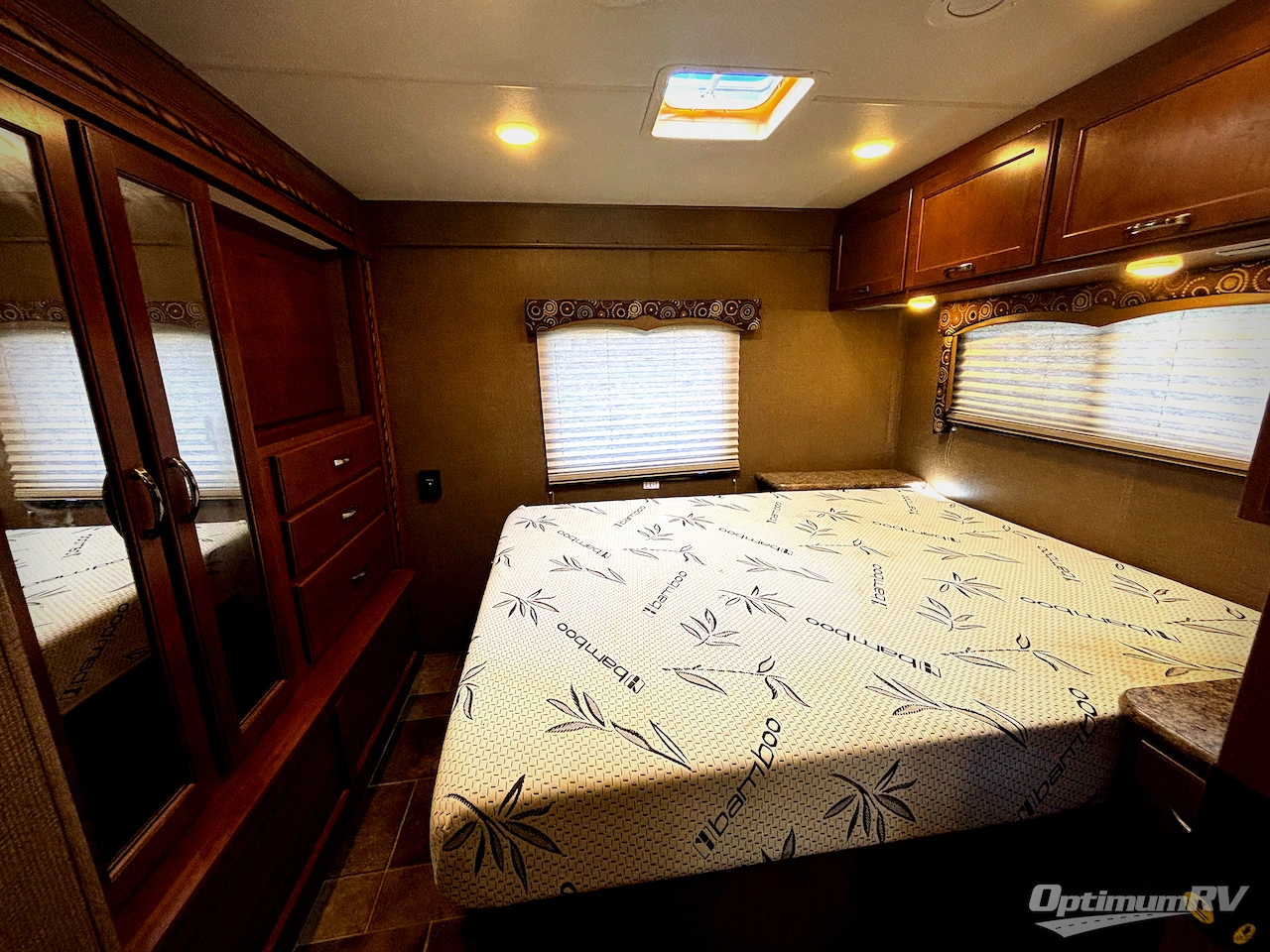 2016 Thor Four Winds 30C Photo 32