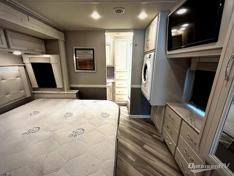 2022 Fleetwood Southwind 35K RV Photo 4