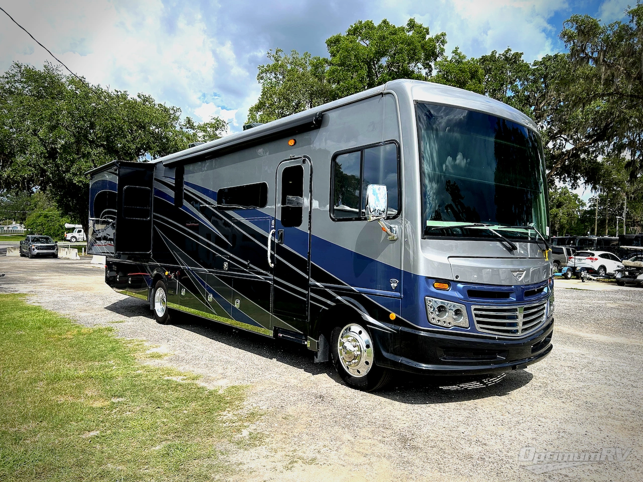 2022 Fleetwood Southwind 35K Photo 1