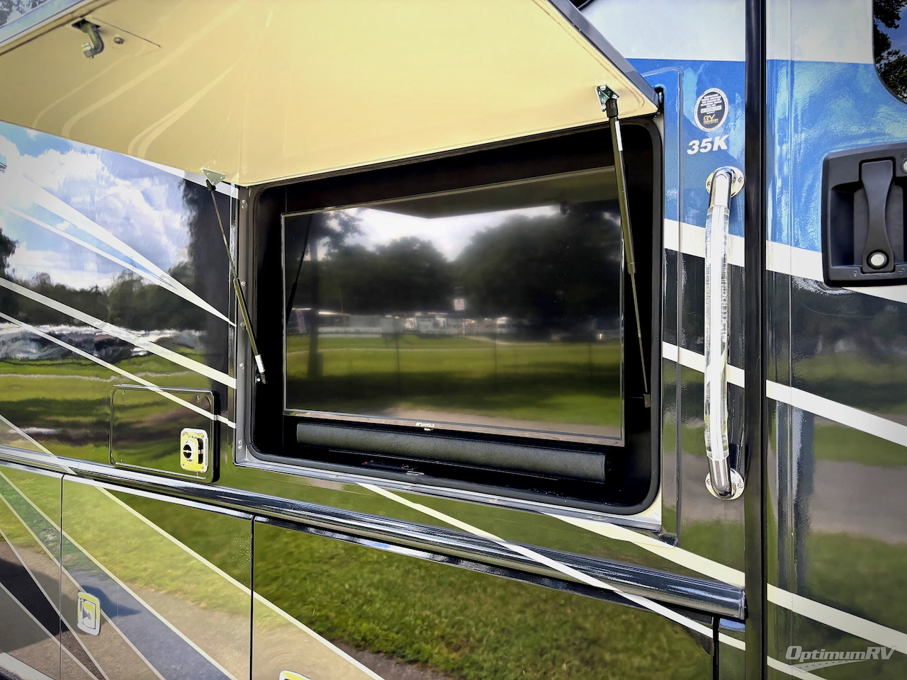 2022 Fleetwood Southwind 35K Photo 22