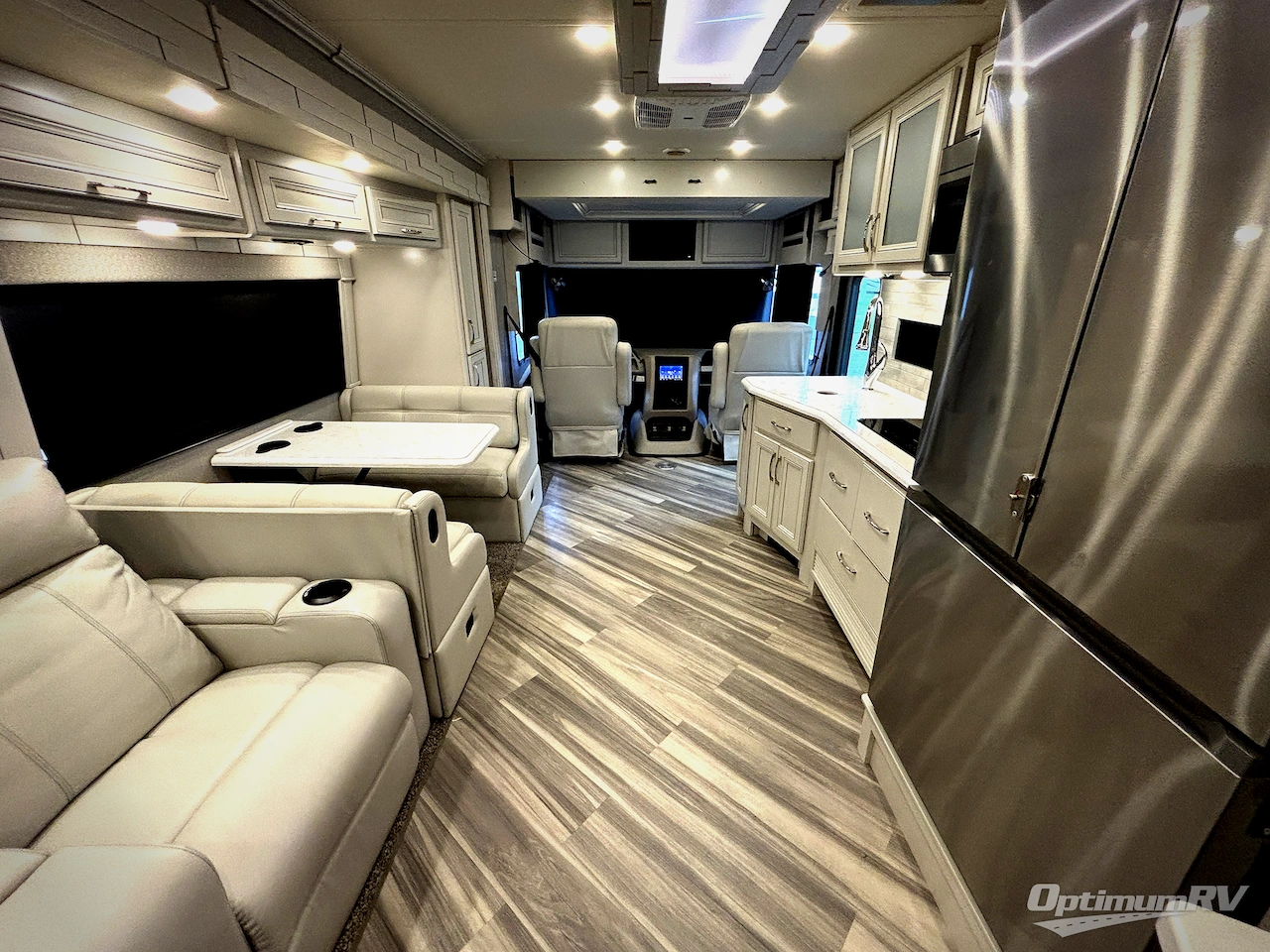 2022 Fleetwood Southwind 35K Photo 5