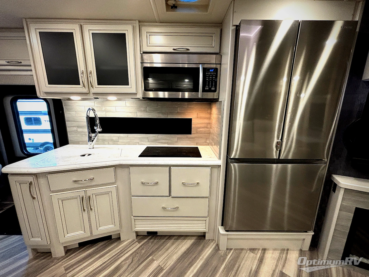 2022 Fleetwood Southwind 35K Photo 6