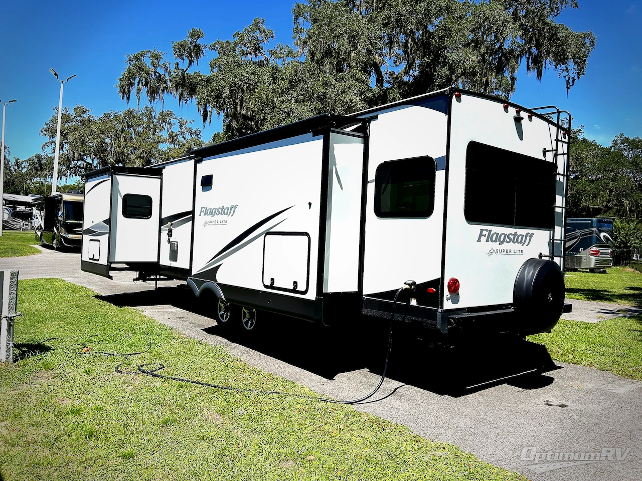 2024 Forest River Flagstaff Super Lite 29RLBS Photo 3