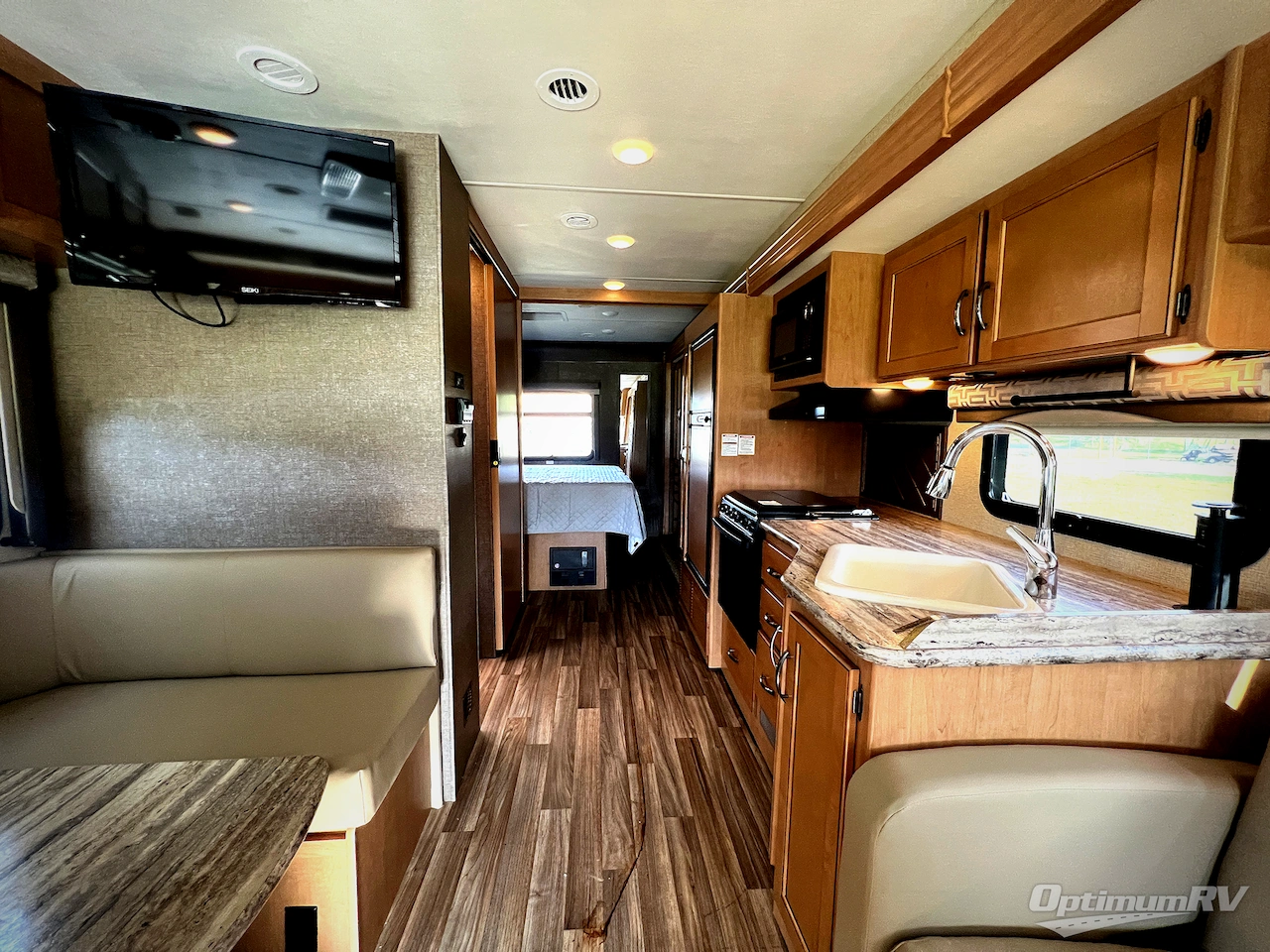 2017 Thor ACE 29.3 Photo 10