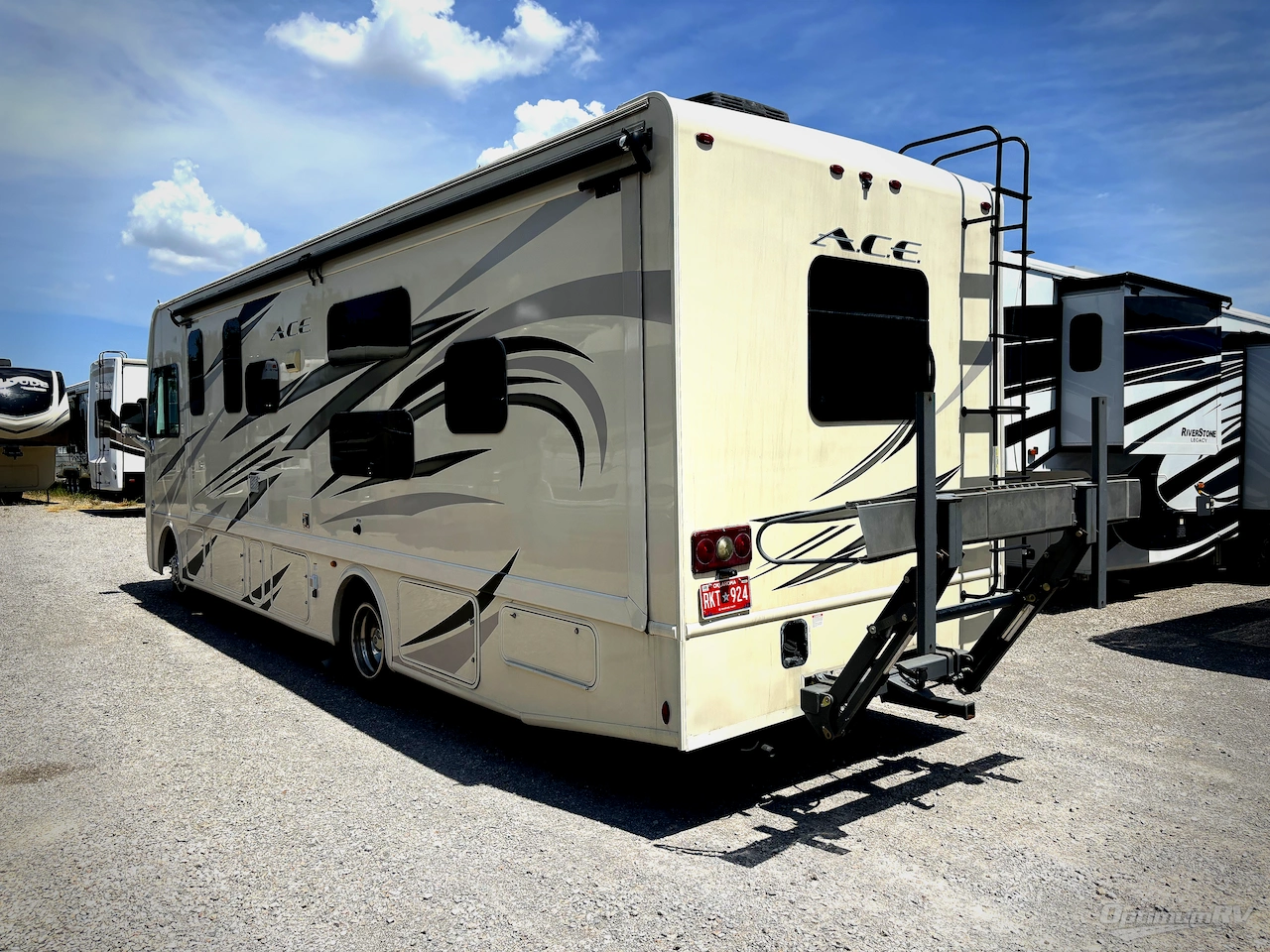 2018 Thor ACE 30.2 Photo 3
