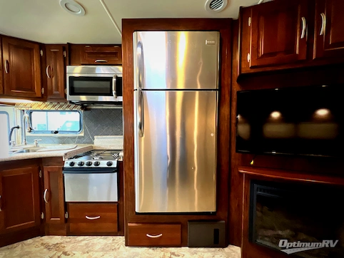 2016 Coachmen Mirada 35LS RV Photo 2