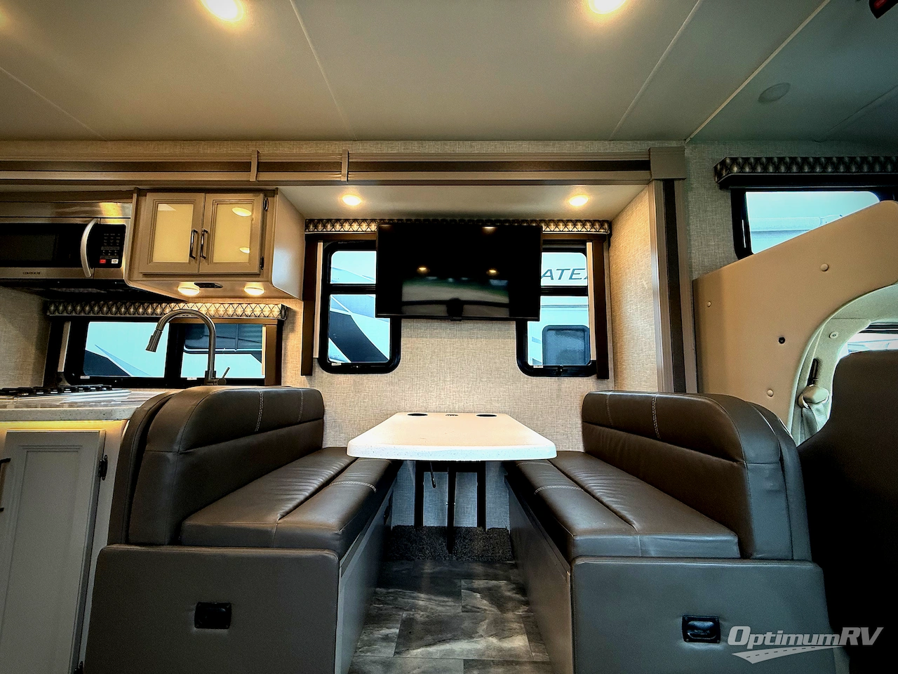 2023 Thor Quantum LF31 Photo 7