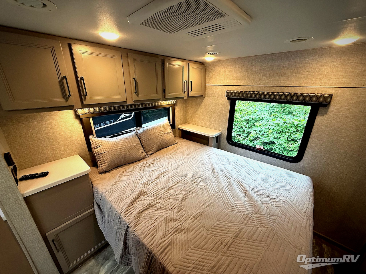 2023 Thor Quantum LF31 Photo 17