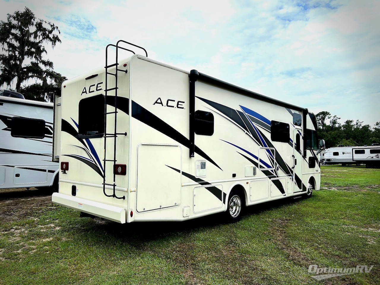 2022 Thor ACE 30.3 Photo 2