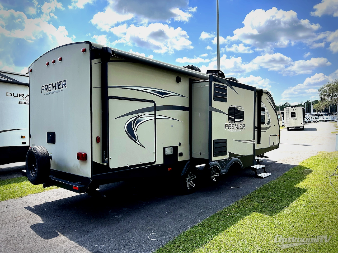 2021 Keystone Premier Ultra Lite 26RBPR Photo 2