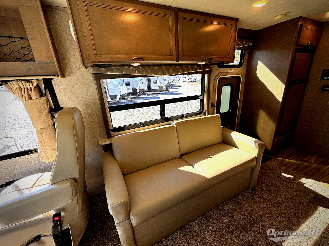 2020 Thor ACE 32.3 Photo 6