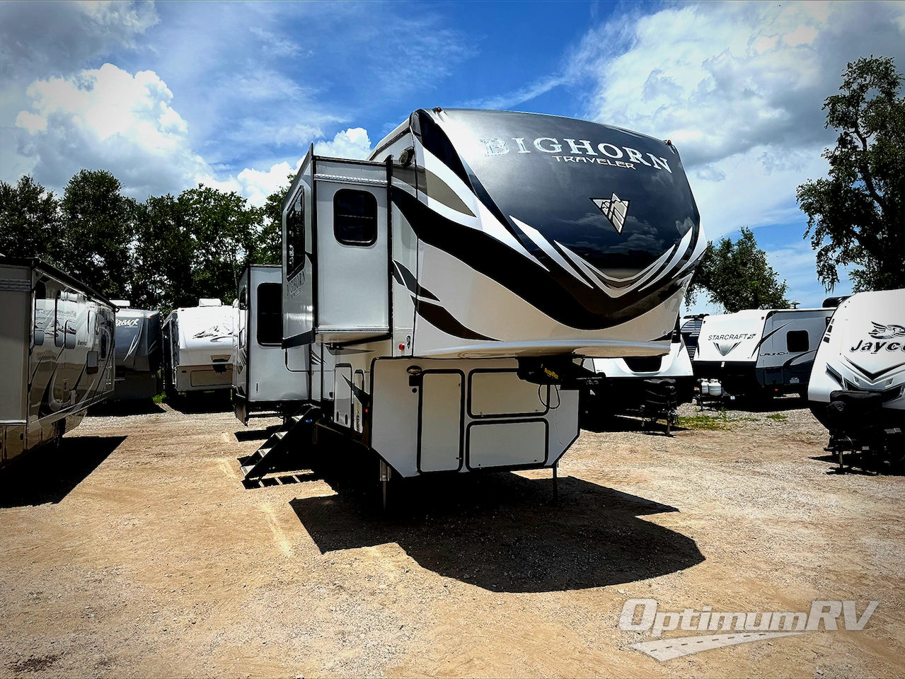 2021 Heartland Bighorn Traveler 34FL Photo 1