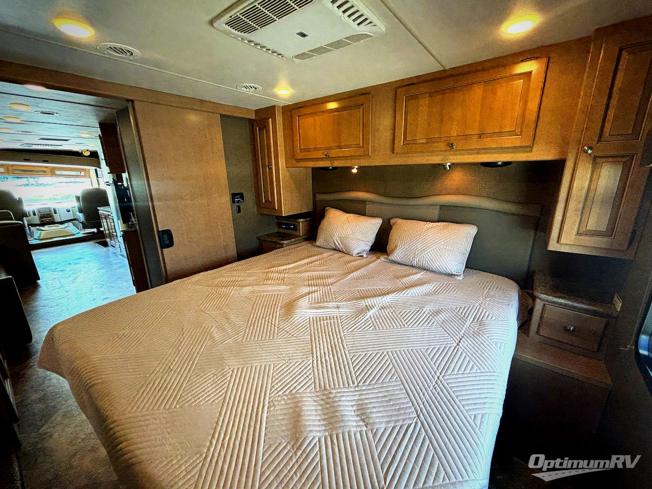 2016 Thor Windsport 34F Photo 8