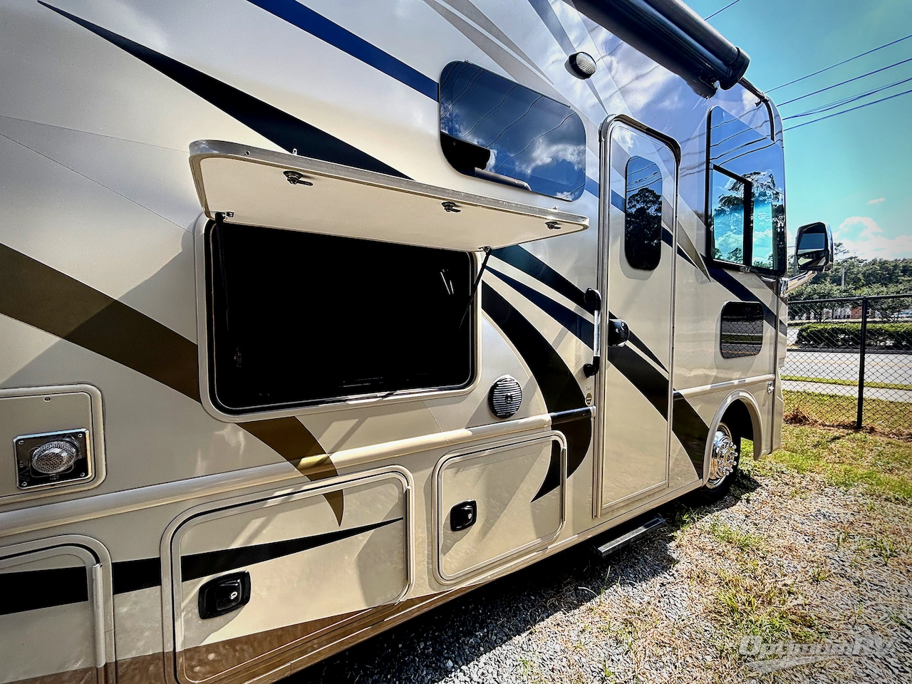 2016 Thor Windsport 34F Photo 18