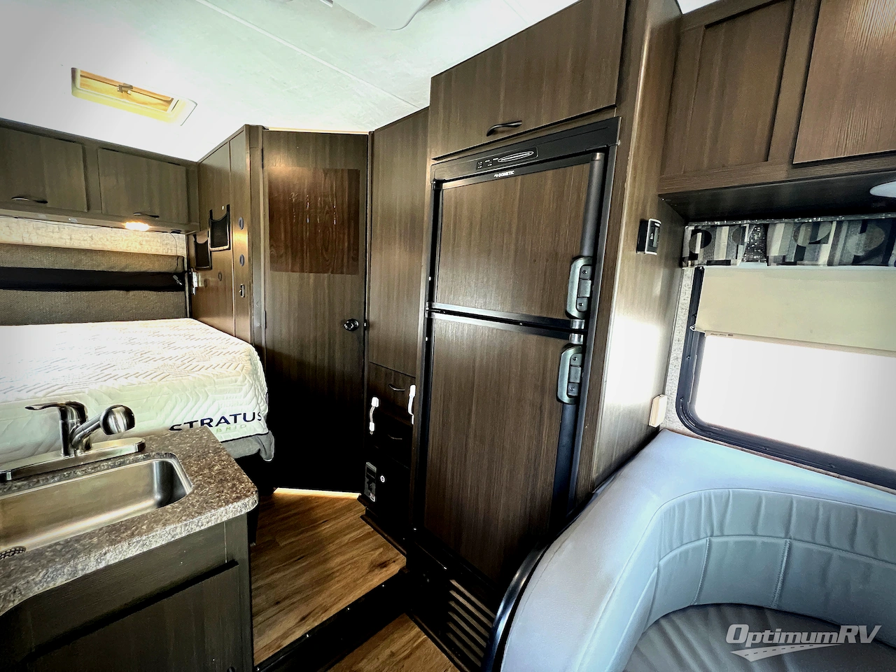 2018 Coachmen Orion LE T20CB Photo 12