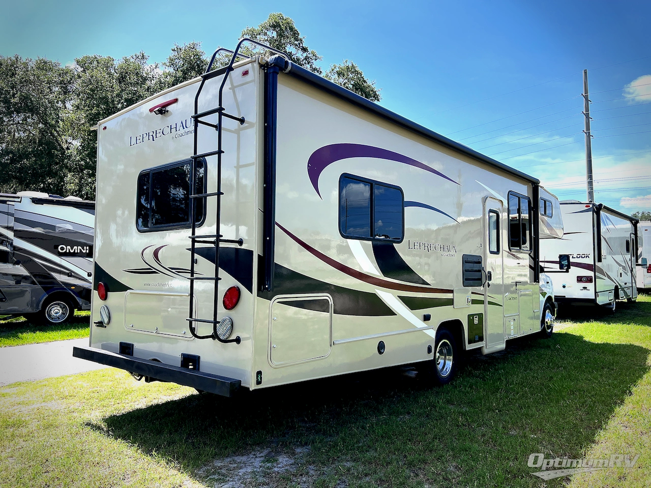 2020 Coachmen Leprechaun 270QB Chevy 4500 Photo 3