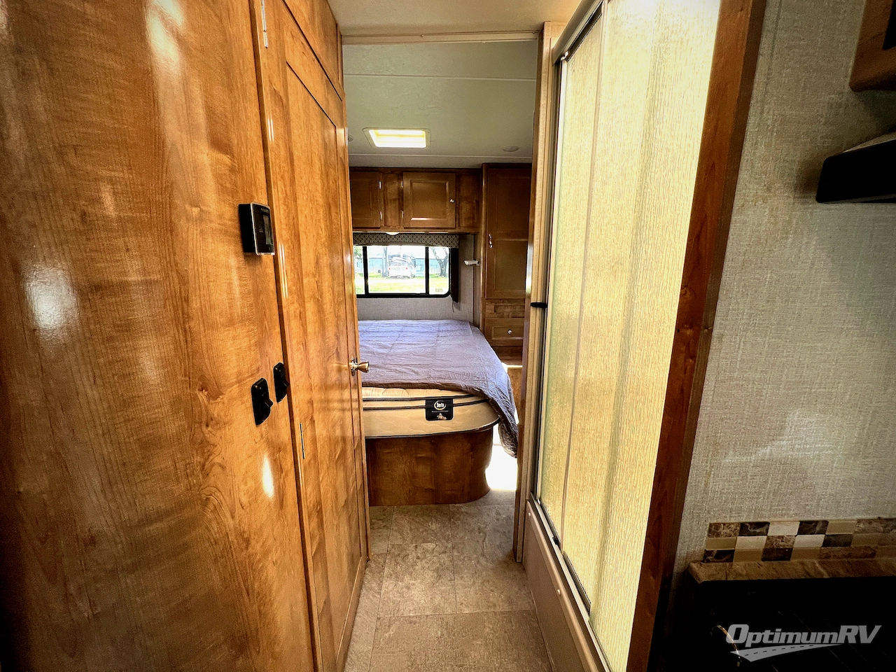 2020 Coachmen Leprechaun 270QB Chevy 4500 Photo 15