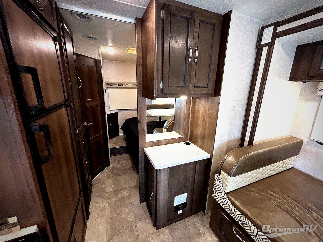2019 Coachmen Prism 2300 DS Photo 14