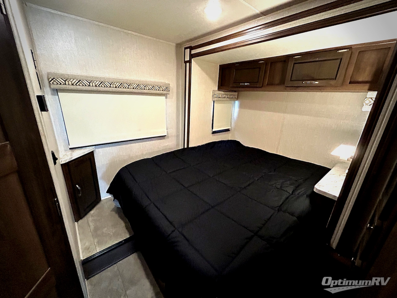 2019 Coachmen Prism 2300 DS Photo 17