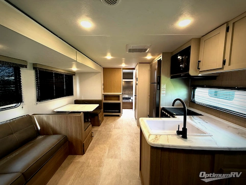 2026 Dutchmen Aspen Trail LE 26RL RV Photo 2