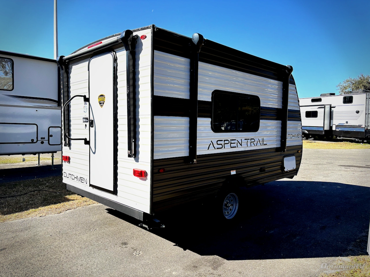 2026 Dutchmen Aspen Trail Mini 13FB Photo 2