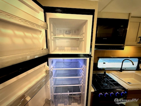 2026 Dutchmen Aspen Trail LE 19RB RV Photo 2