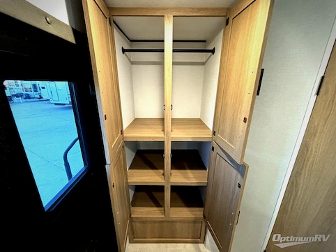 2026 Dutchmen Aspen Trail LE 19RB RV Photo 4