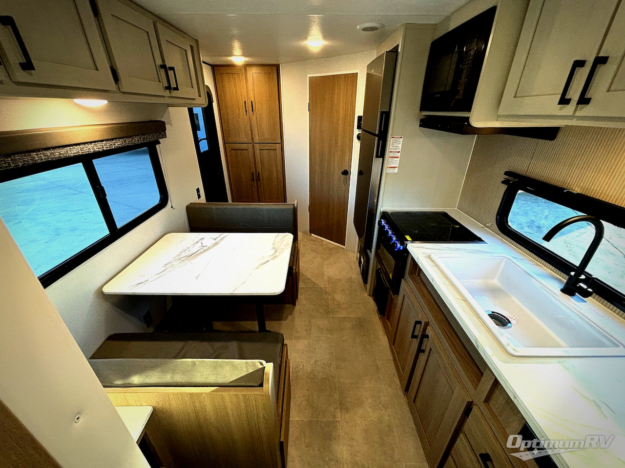 2026 Dutchmen Aspen Trail LE 19RB Photo 8