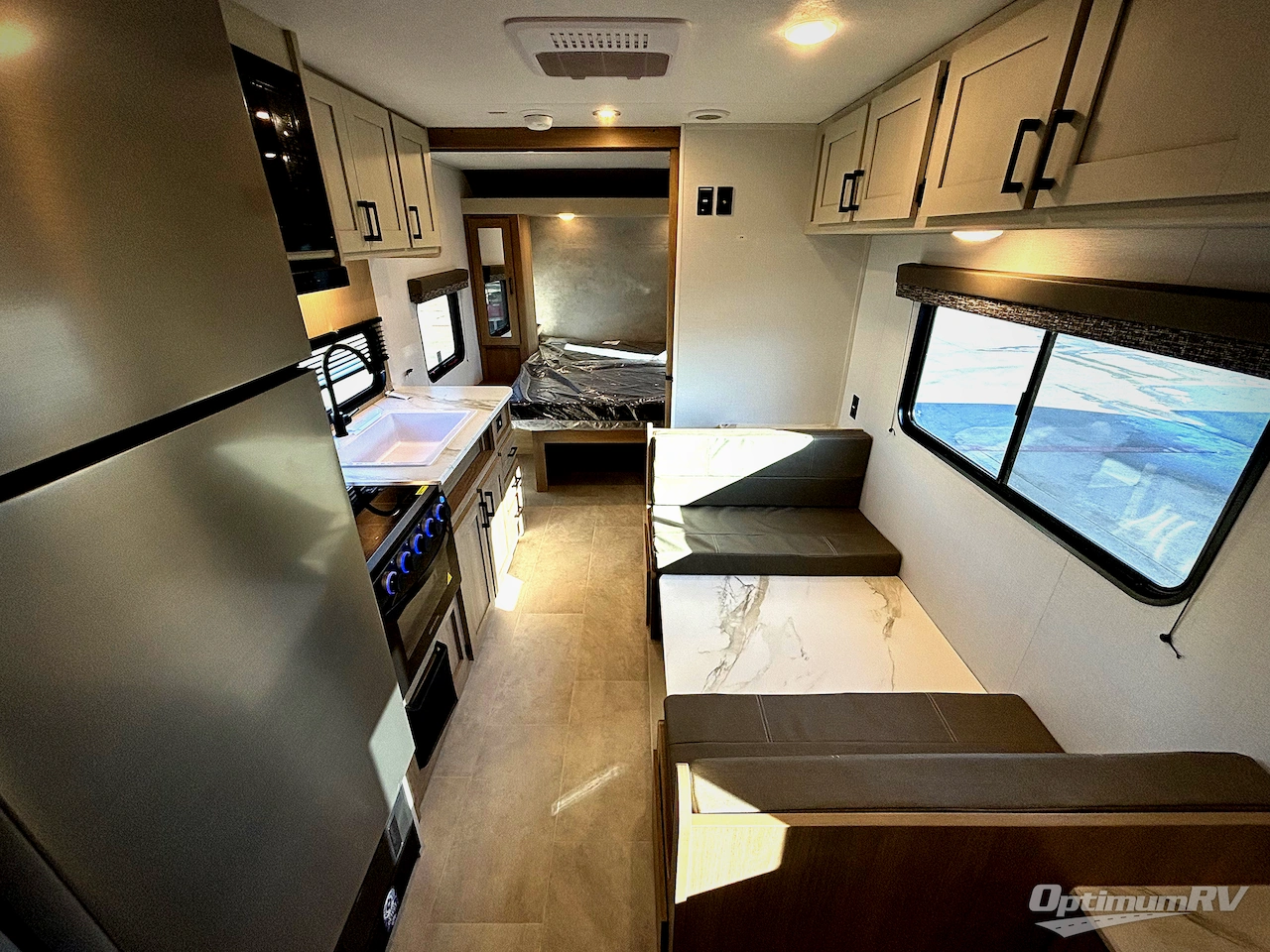 2026 Dutchmen Aspen Trail LE 19RB Photo 4