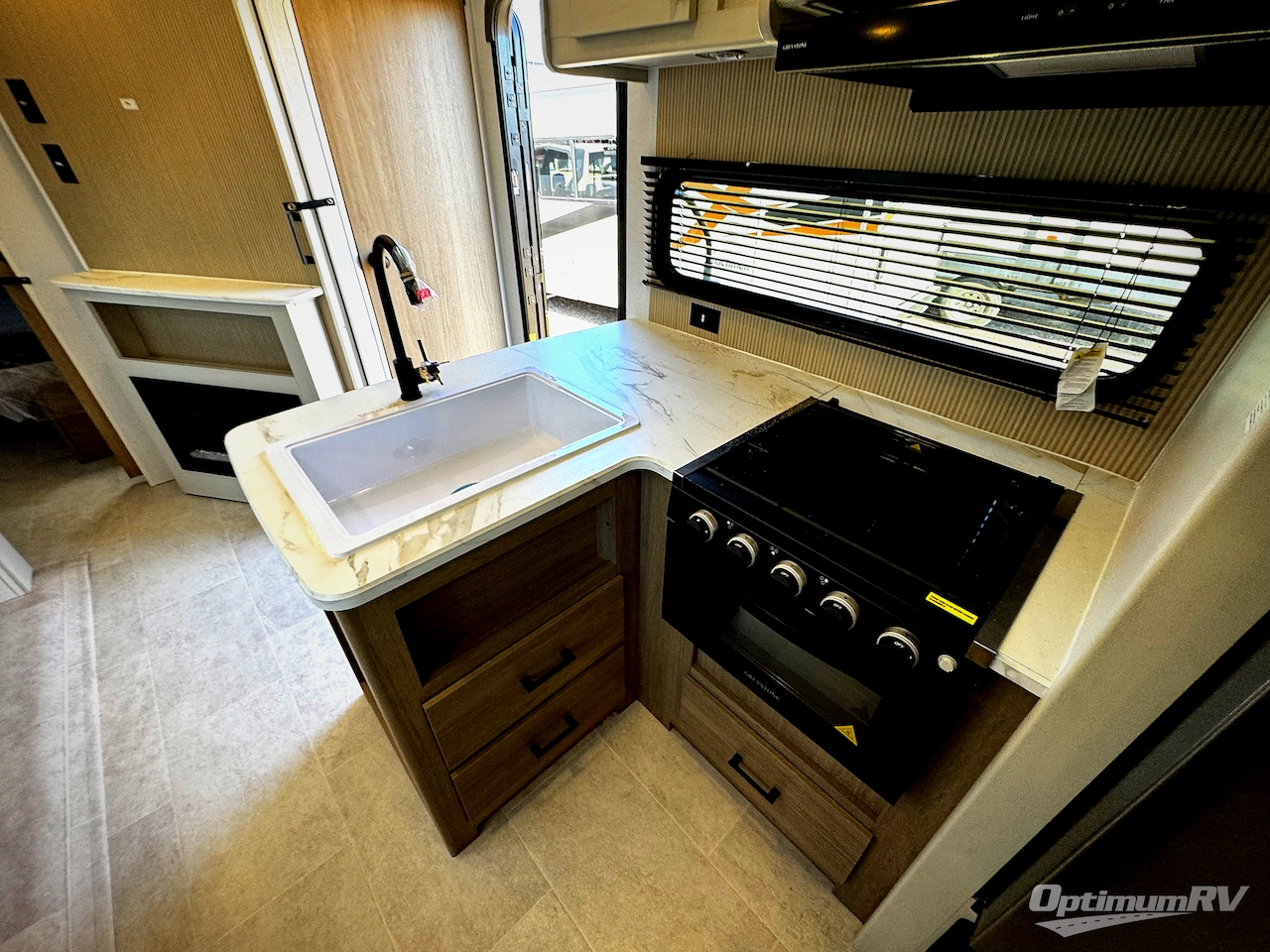 2026 Dutchmen Aspen Trail LE 29TB Photo 3