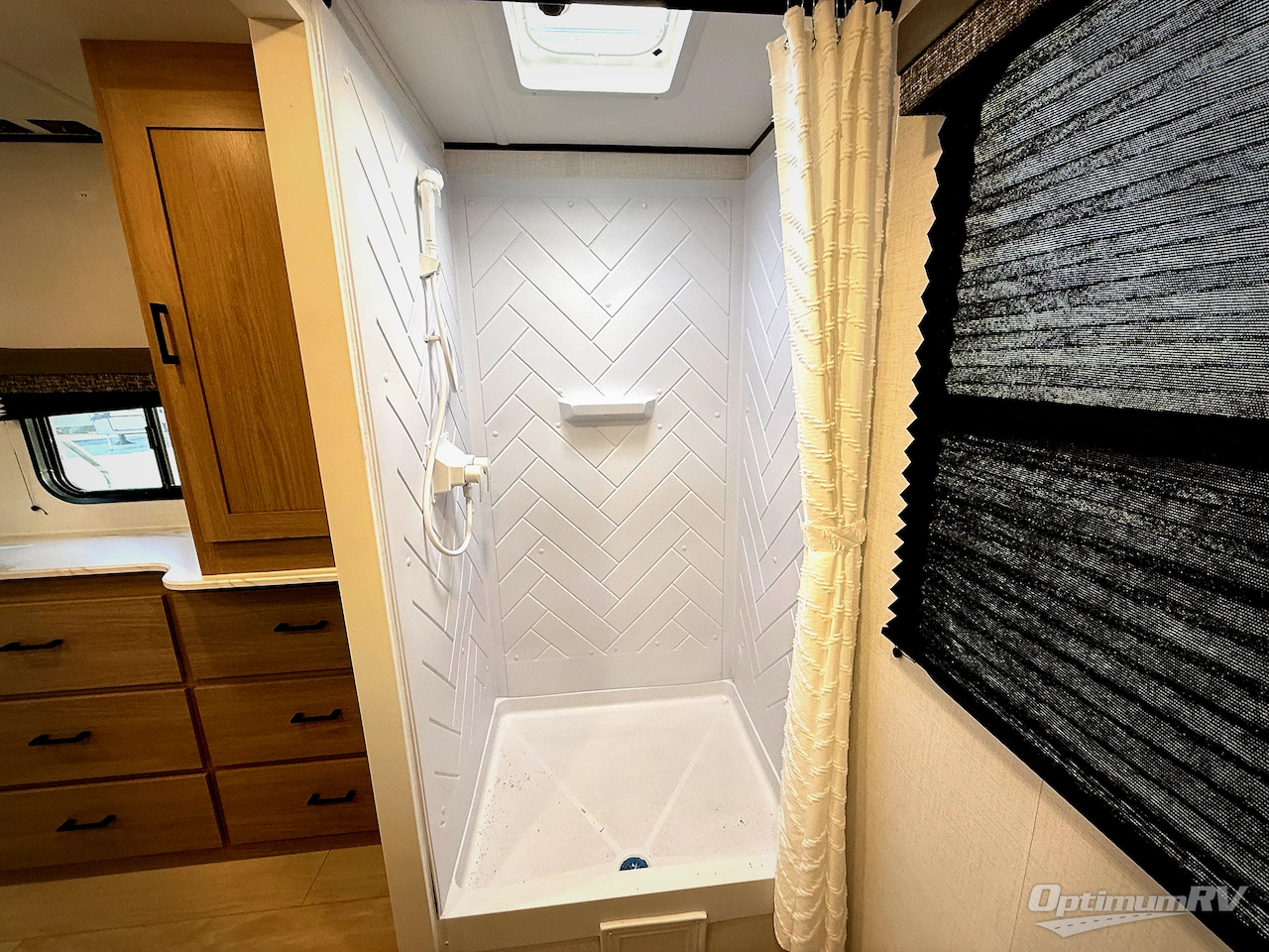 2026 Dutchmen Aspen Trail 38DS Photo 14