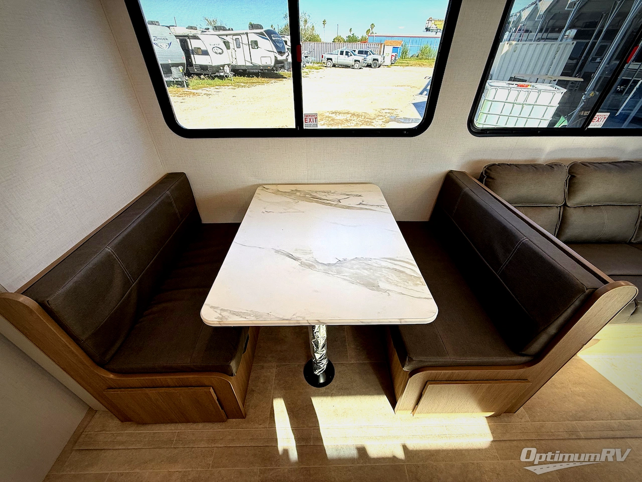 2026 Dutchmen Aspen Trail 38DS Photo 6