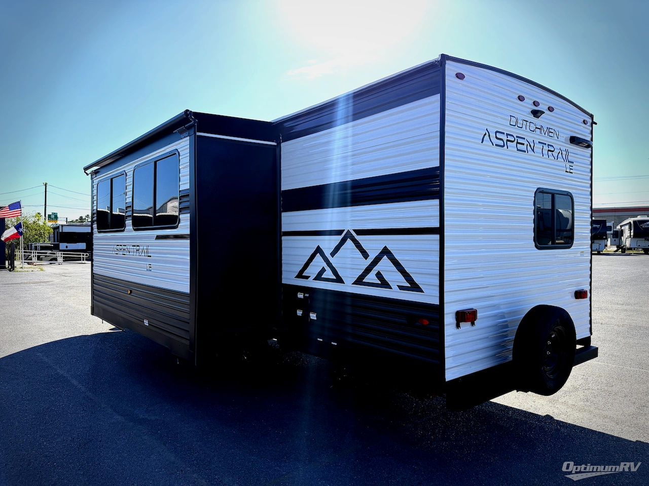 2026 Dutchmen Aspen Trail LE 26BH Photo 3