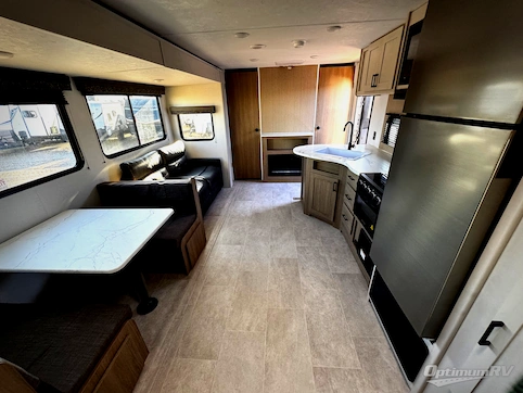 2026 Dutchmen Aspen Trail LE 26BH RV Photo 4