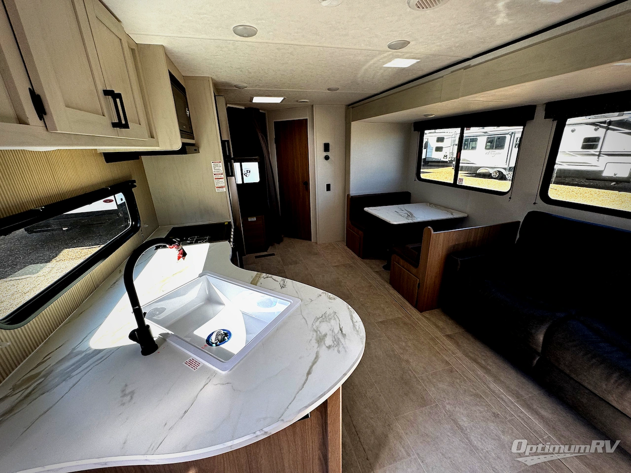2026 Dutchmen Aspen Trail LE 26BH Photo 4