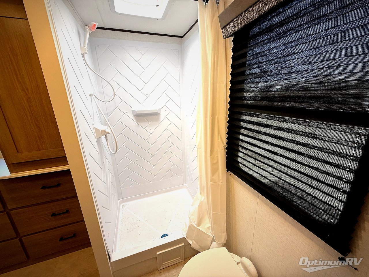 2026 Dutchmen Aspen Trail 38DS Photo 15