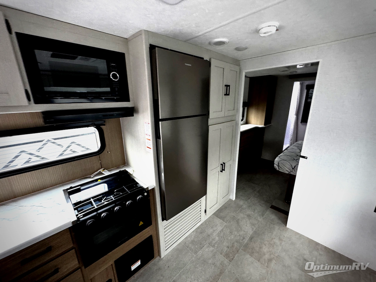 2026 Dutchmen Aspen Trail 38DS Photo 6