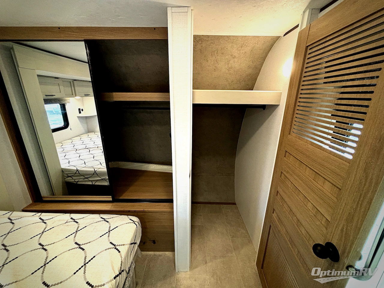 2026 Dutchmen Aspen Trail 38DS Photo 14