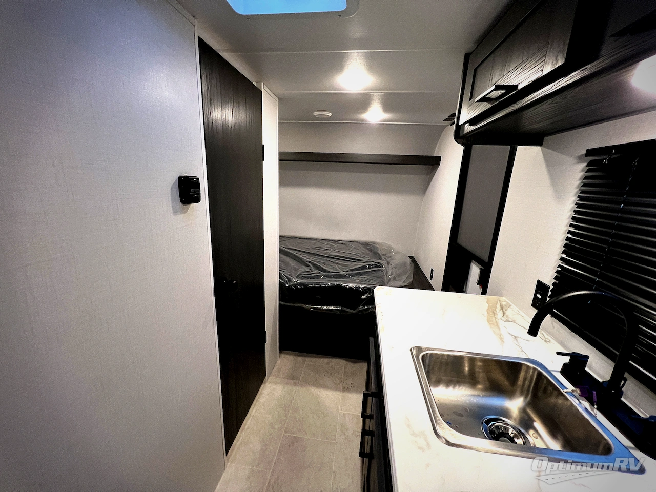 2026 Dutchmen Aspen Trail Mini 17QB Photo 4