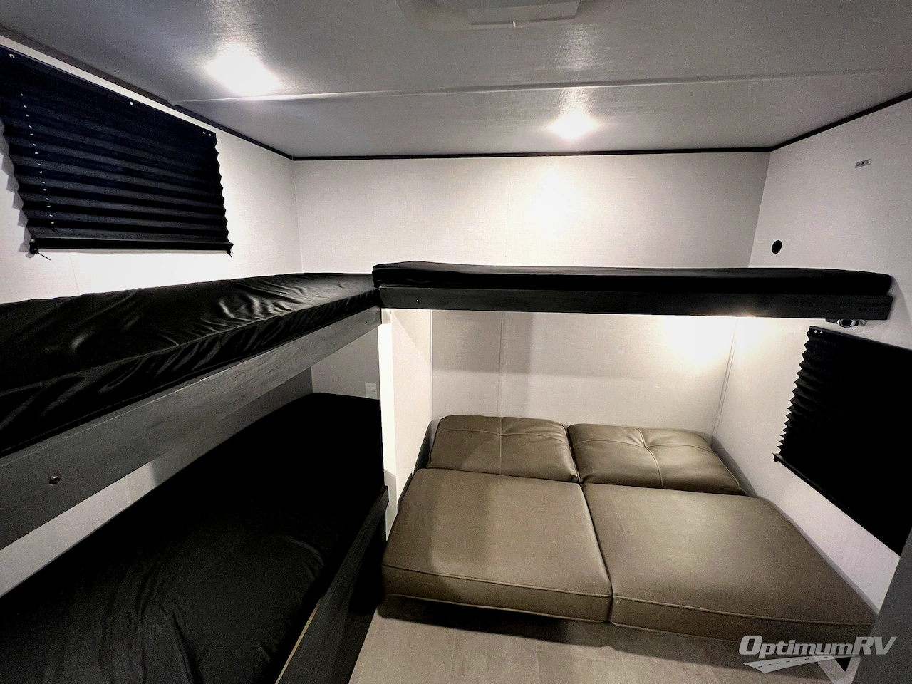 2026 Dutchmen Aspen Trail Mini 17QB Photo 16