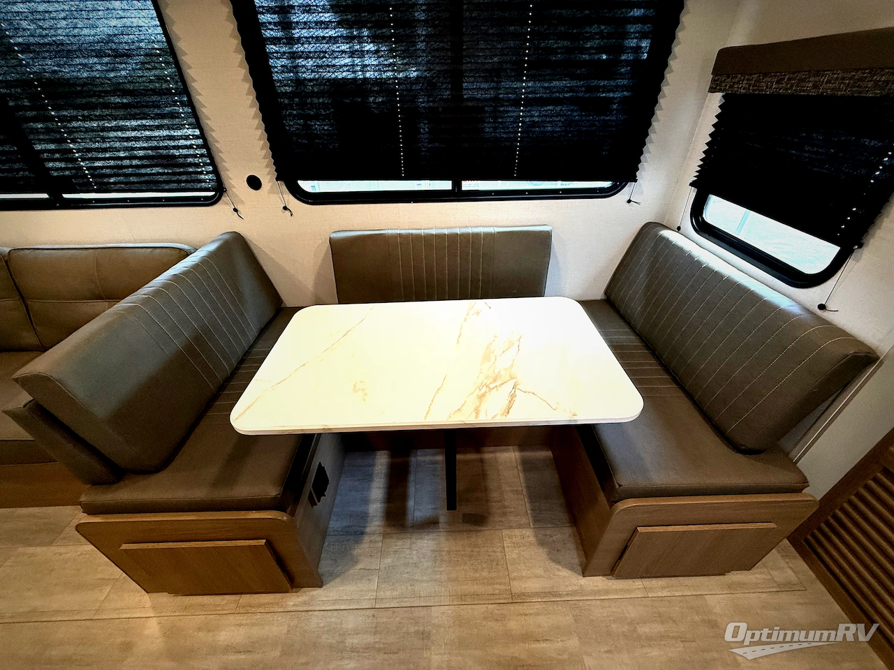 2026 Dutchmen Aspen Trail 3310 BHS Photo 6