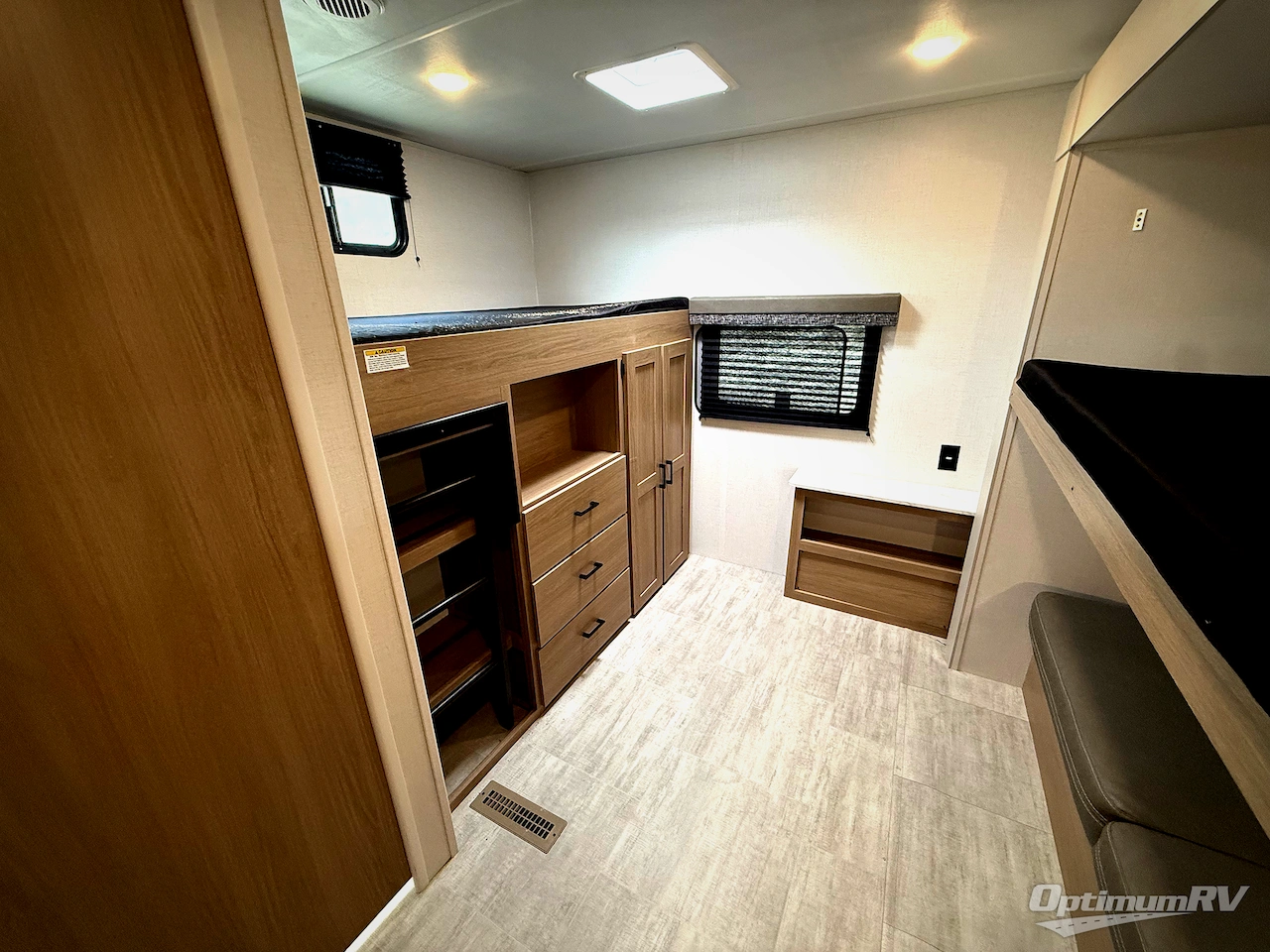 2026 Dutchmen Aspen Trail 3310 BHS Photo 13