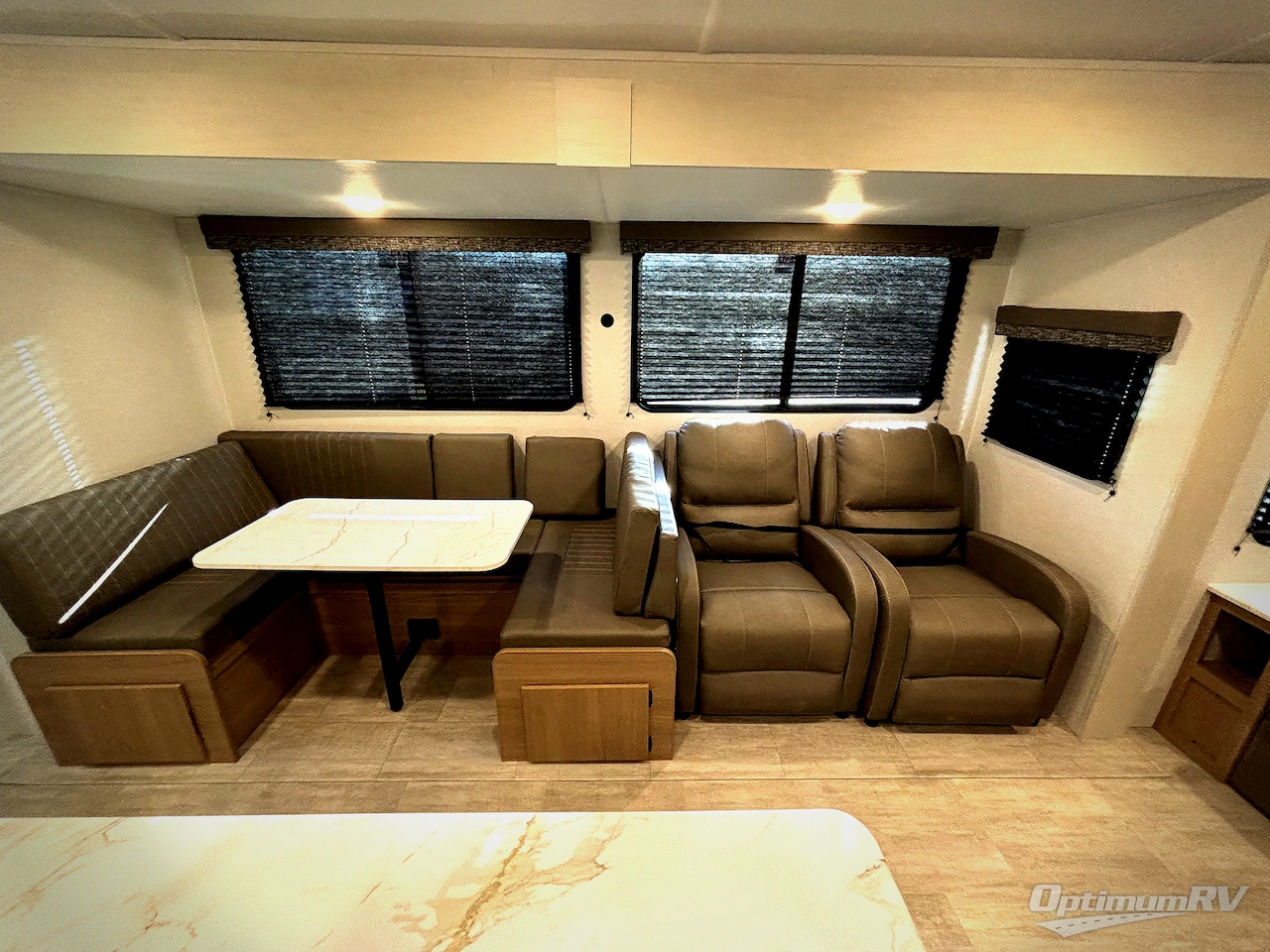 2026 Dutchmen Aspen Trail 3410RLL Photo 8