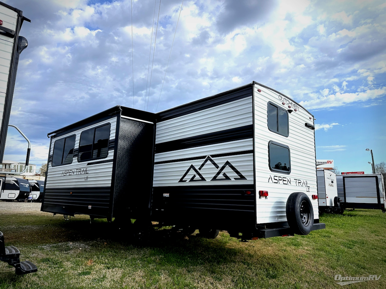 2026 Dutchmen Aspen Trail LE 29TB Photo 3