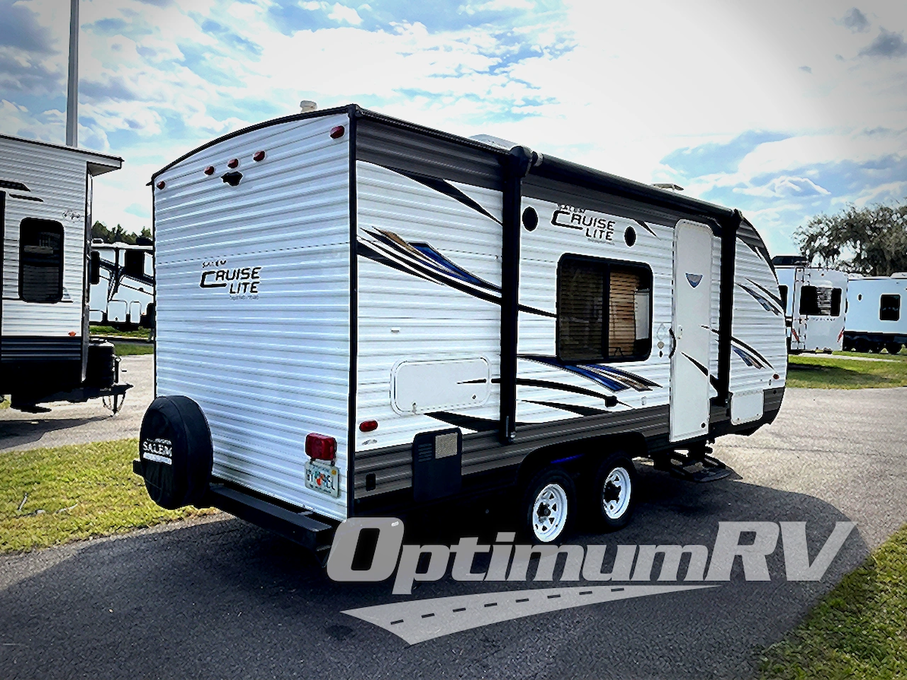 2017 Forest River Salem Cruise Lite 171RBXL Photo 2