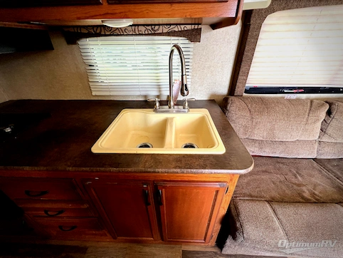 2015 Starcraft Travel Star 227CKS RV Photo 3