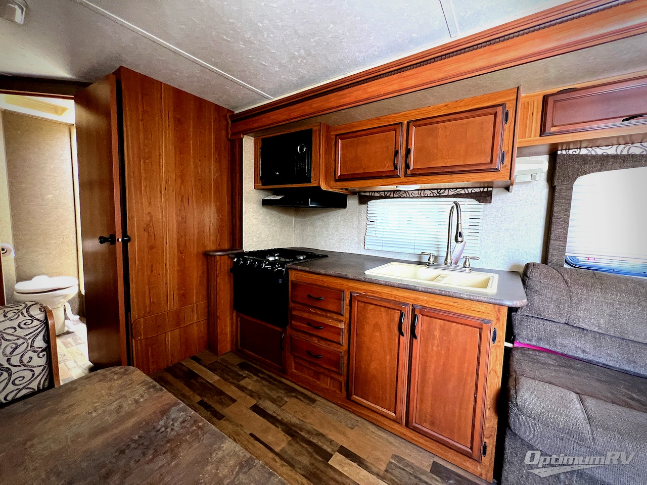 2015 Starcraft Travel Star 227CKS Photo 8