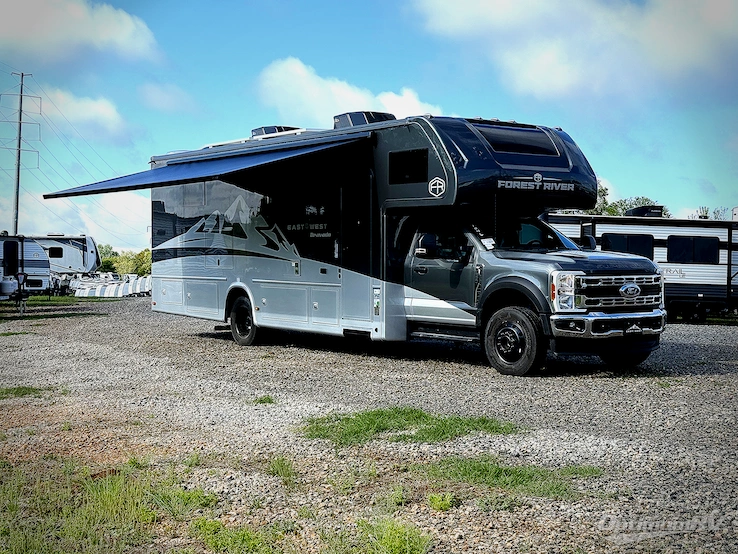 2025 East To West Bravado 33DS RV Photo 1