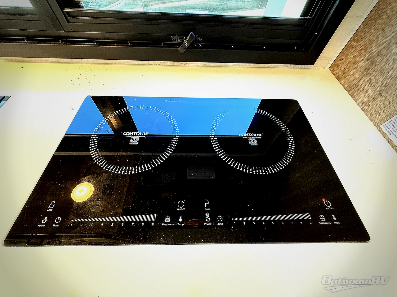 2025 East To West Bravado 33DS Photo 9