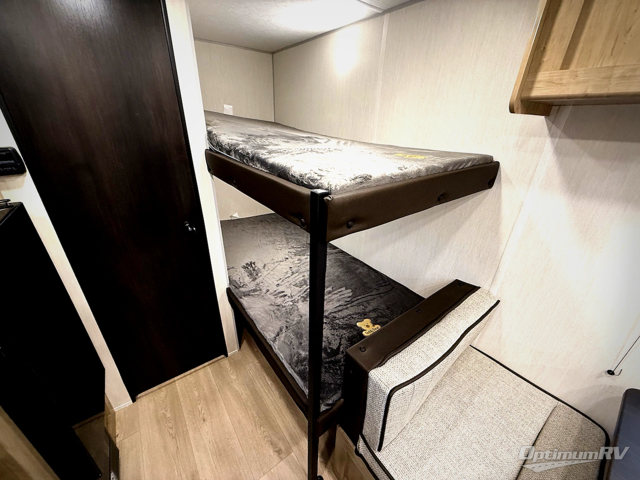 2026 Forest River Cherokee Wolf Pup 16LP Photo 11